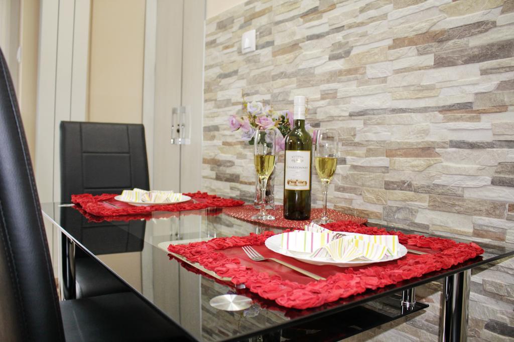 Kristi Lux Apartment Center Free Parking Fast WiFi Belgrad Exterior foto