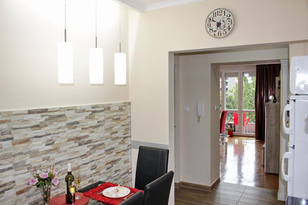 Kristi Lux Apartment Center Free Parking Fast WiFi Belgrad Exterior foto